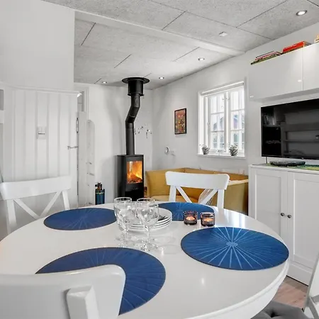 בית נופש Sazur - 75m From The Sea By Interhome *