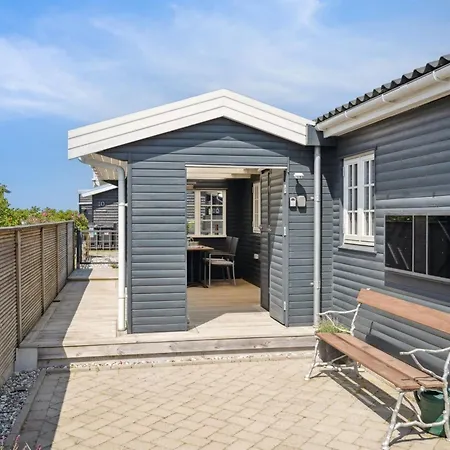 בית נופש Sazur - 75m From The Sea By Interhome *